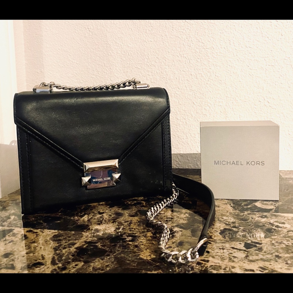 ⭐️ MICHAEL  KORS ⭐️ WHITNEY SMALL SHOULDER BAG